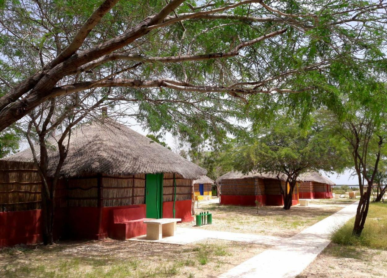 Campement Hakuna Lodge Mar Lodj ภายนอก รูปภาพ
